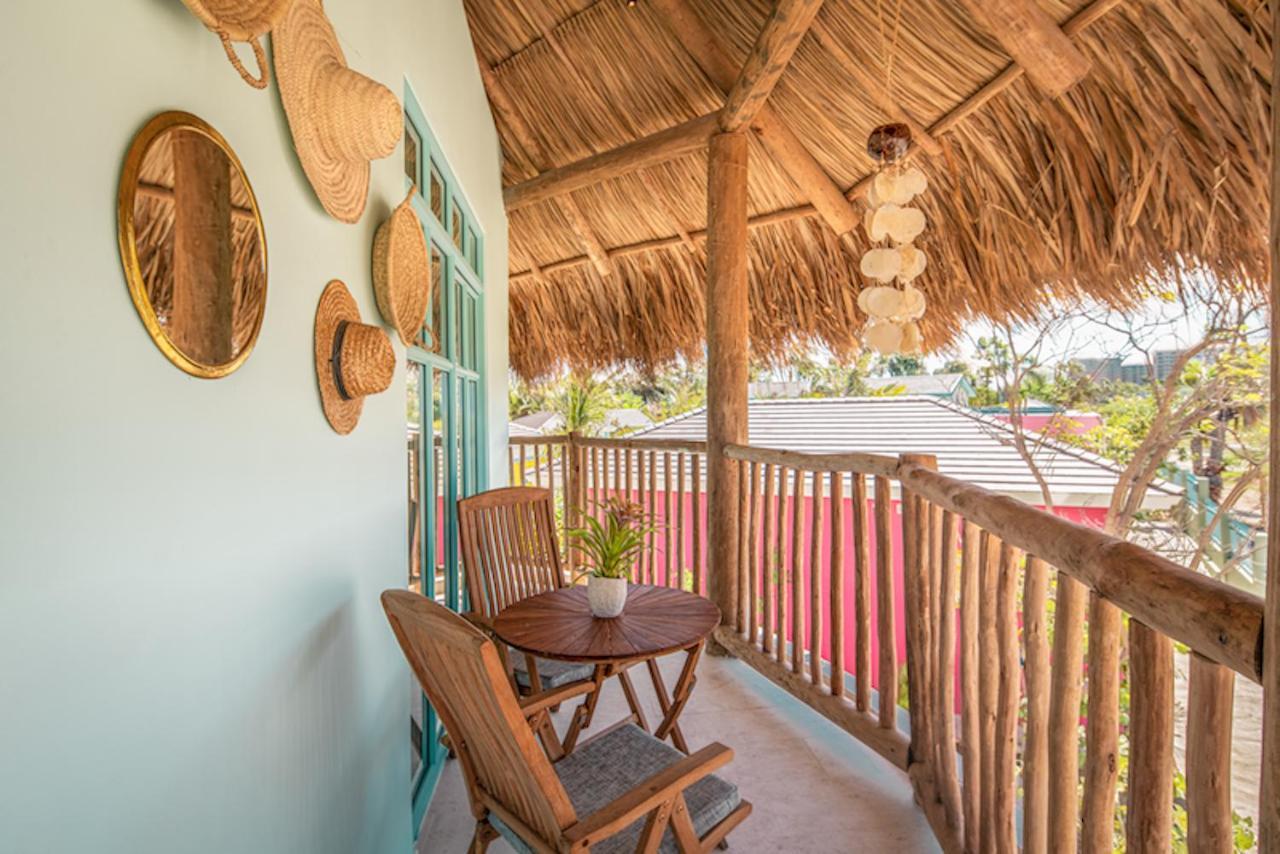 Boardwalk Boutique Hotel Aruba - Adults Only Палм Бийч Екстериор снимка